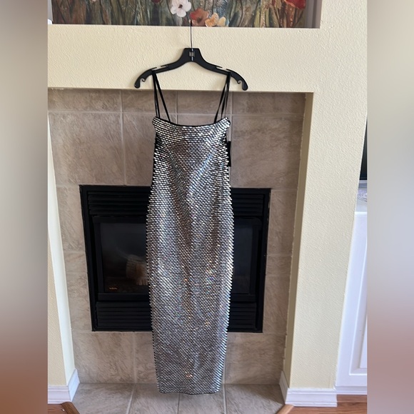 KYREE KNIT DRESS
Retrofête - Picture 7 of 11